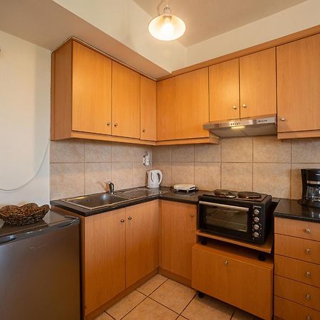 Mini Art Apartments Gerani  Bagian luar foto