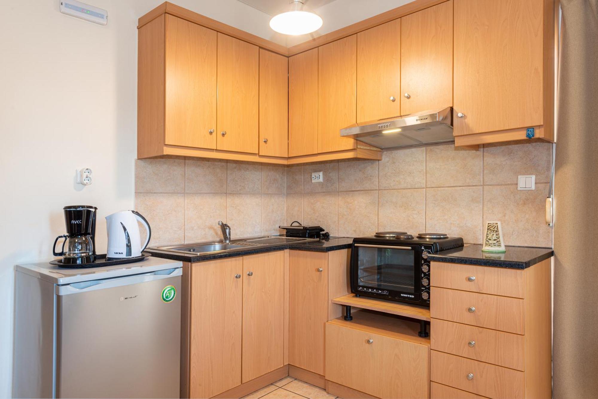 Mini Art Apartments Gerani  Bagian luar foto